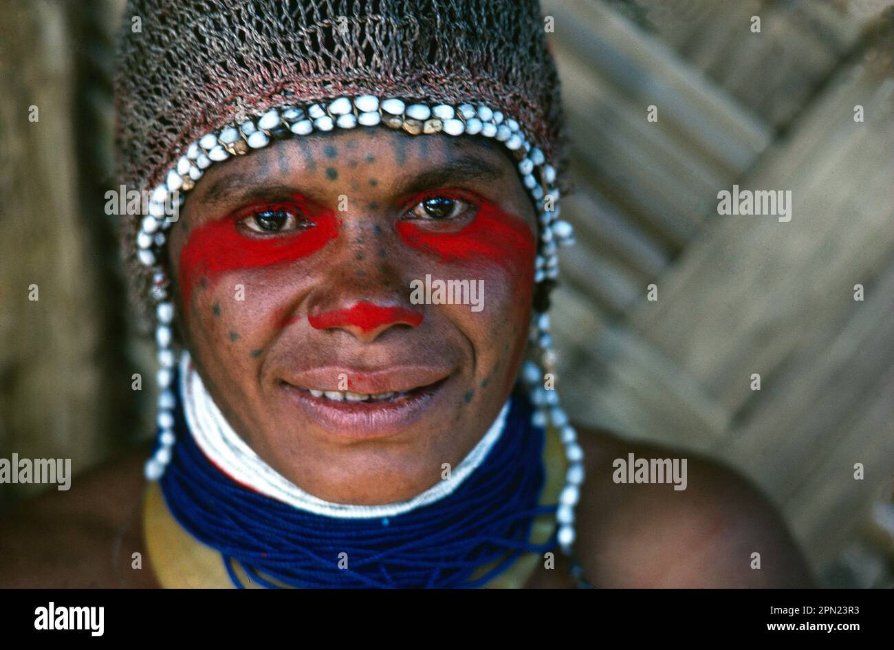Huli woman at a village near Tari in the Papua New Guinea Southern Highlands Stock Photo