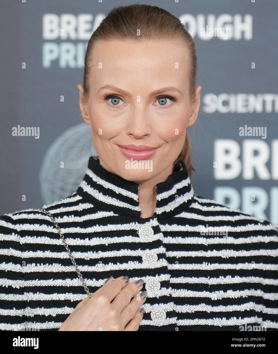 Julia bochkova hi-res stock photography and images - Alamy