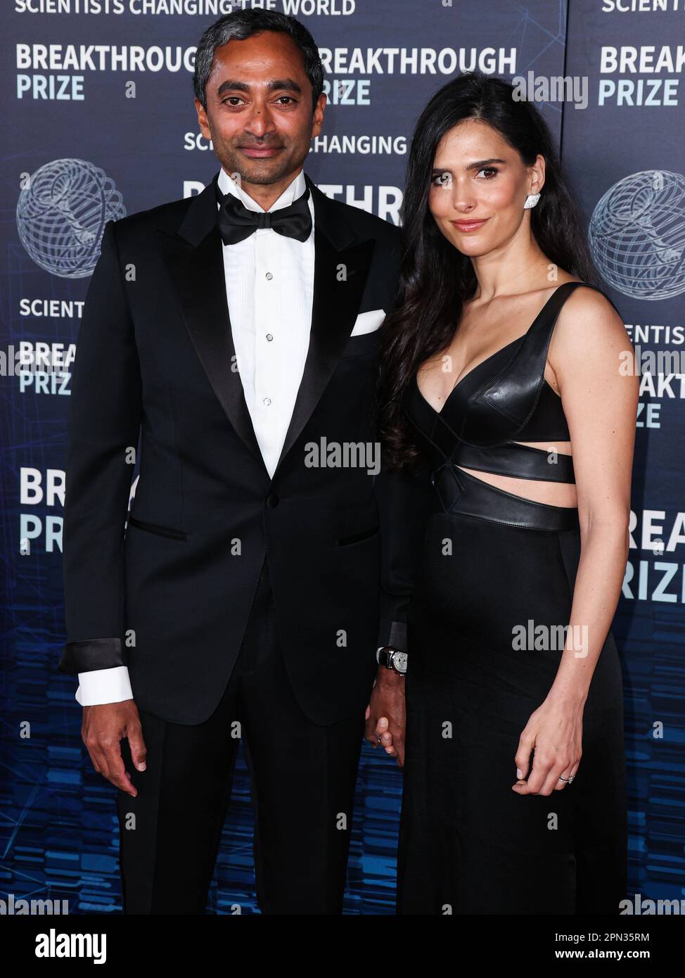 LOS ANGELES, CALIFORNIA, USA - APRIL 15: Chamath Palihapitiya and Nathalie  Dompe arrive at the 9th Annual Breakthrough Prize Ceremony held at the  Academy Museum of Motion Pictures on April 15, 2023