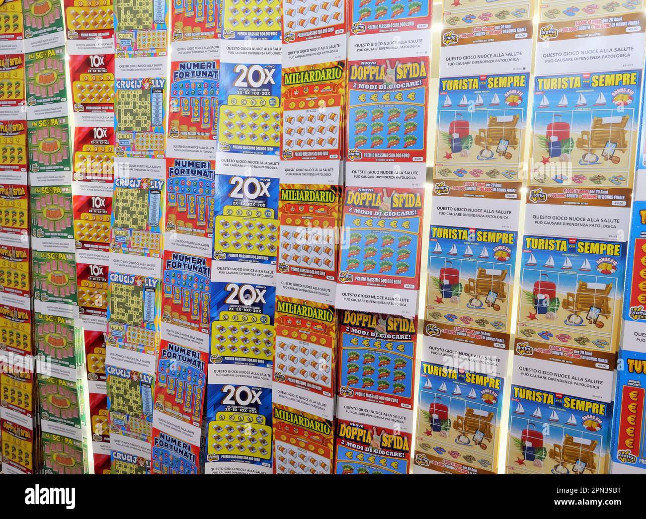 SCRATCH TICKETS.ALLOWS YOU TO WIN CASH PRIZES BY SCRATCHING ON THE SYMBOL Stock Photo Alamy