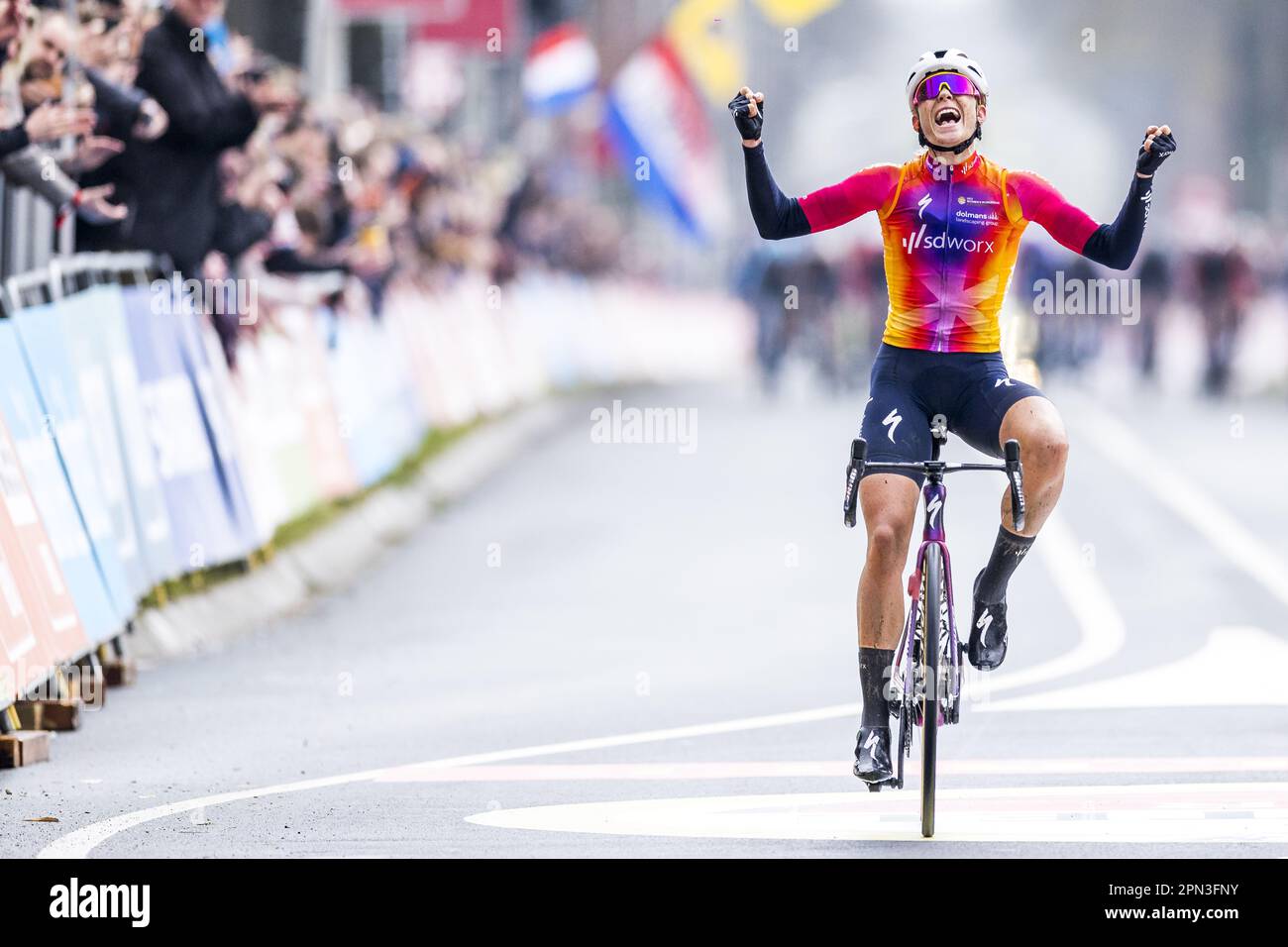 Demi Vollering victory The Technical Demands of the Giro d'Italia Donne