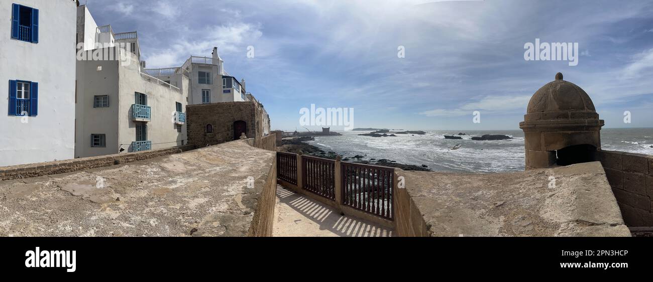 Morocco, Africa: panoramic skyline of Essaouira, former Mogador, with the city wall bastion and the citadel by Scala harbour facing the Atlantic Ocean Stock Photo
