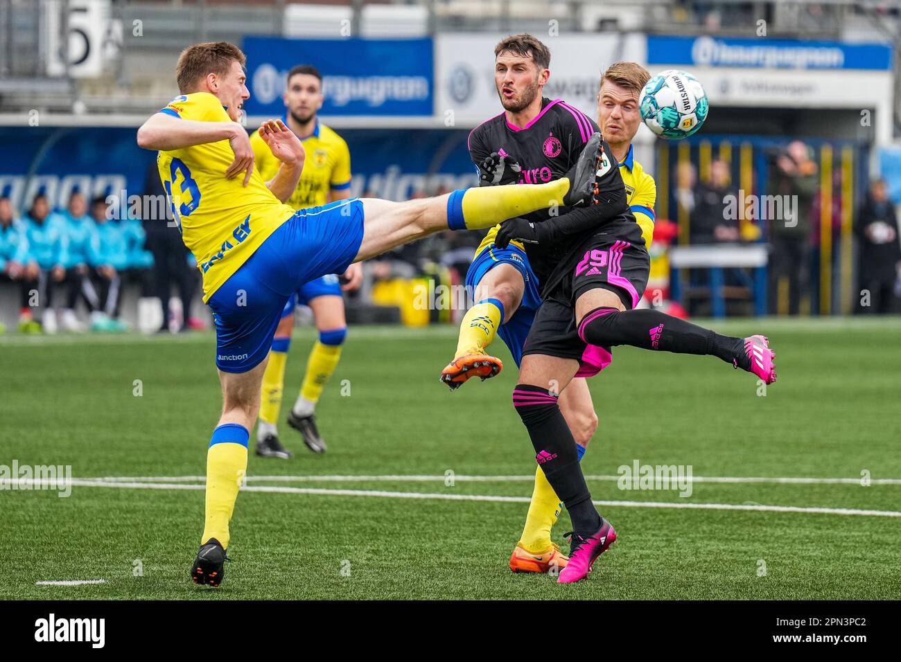 Leeuwarden Floris Smand Of Sc Cambuur Santiago Gimenez Of Feyenoord