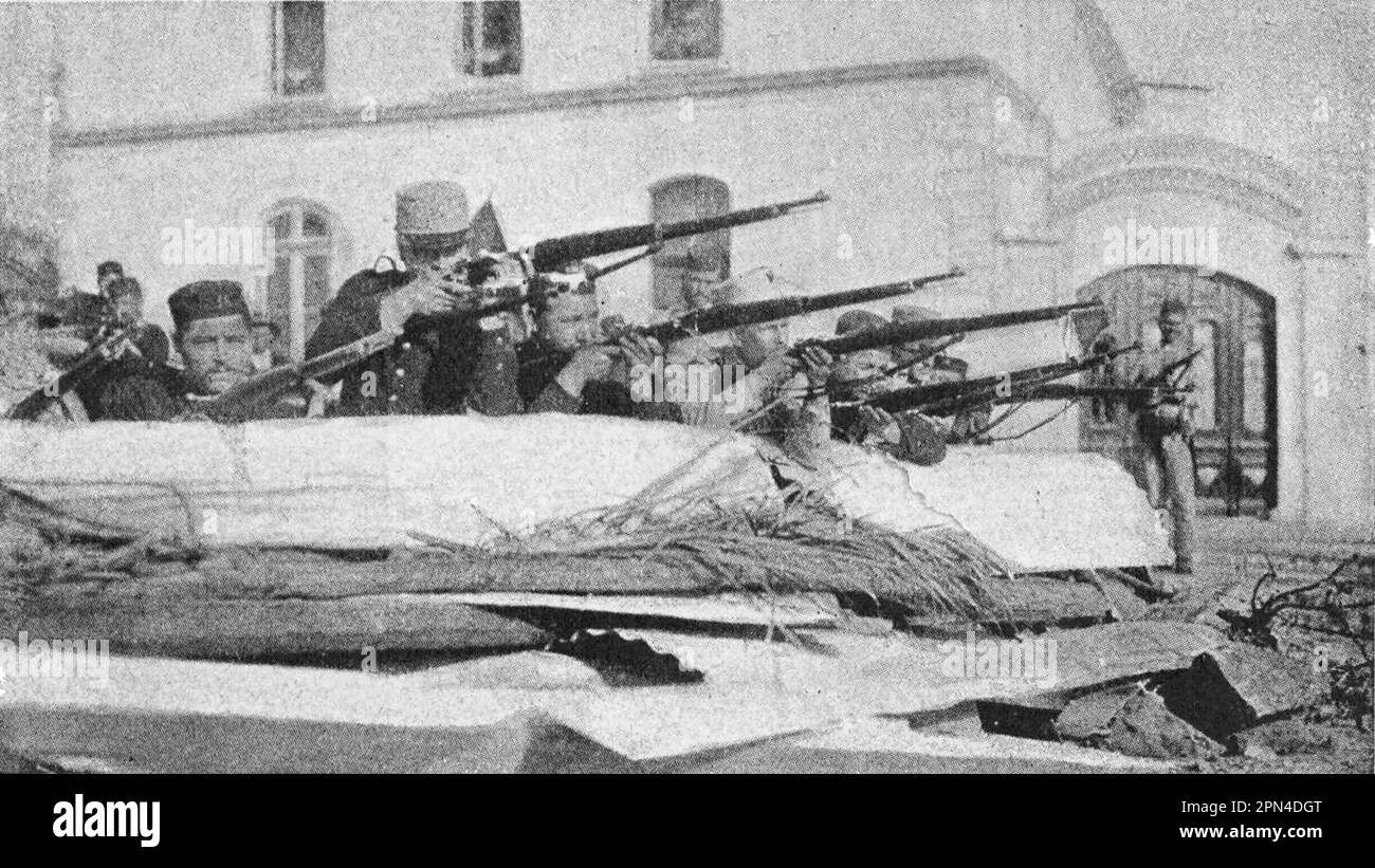 Soldiers at the barricade during the revolution in Portugal. Photo from 1910. Stock Photo