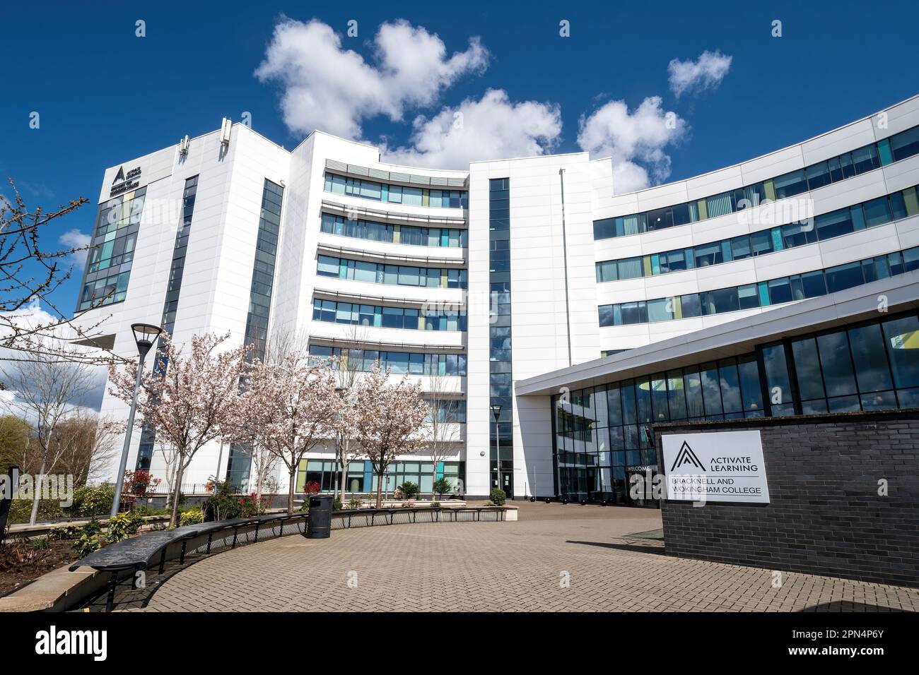 Activate Learning Bracknell and Wokingham College building in Bracknell