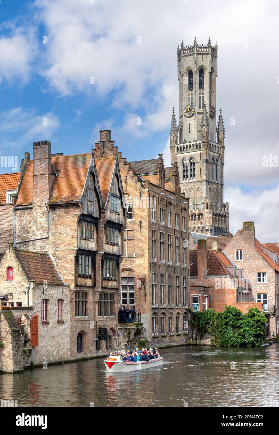 Sightseeing canal boats at The Rozenhoedkaai Canal, Bruges (Brugge), West Flanders Province, Kingdom of Belgium. Stock Photo