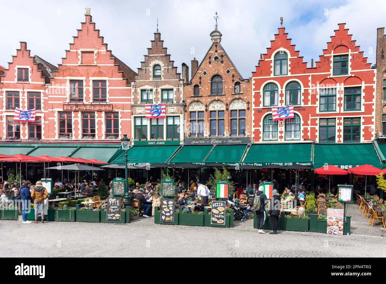 Medieval building facades in The Markt (Market Square), Brugge (Bruges), West Flanders Province, Flemish Region, Belgium Stock Photo