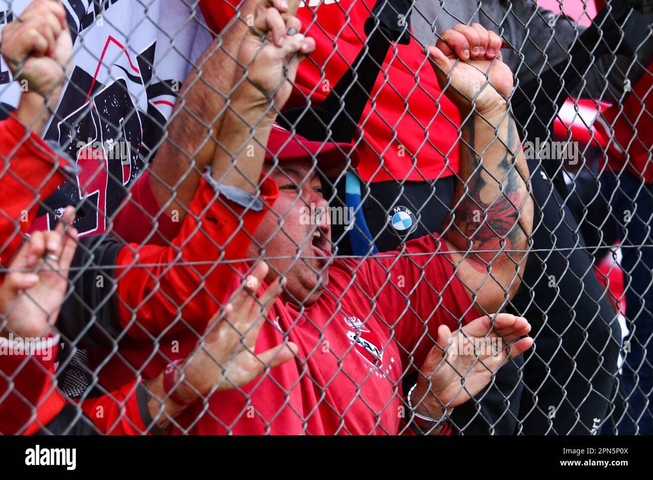 Buenos Aires, Argentina. 16th Feb, 2023. Fan of Independiente celebrates the goal during a match for the 12nd round of Argentina´s Liga Profesional de Fútbol Binance Cup at Libertadores Stadium ( Credit: Néstor J. Beremblum/Alamy Live News Stock Photo
