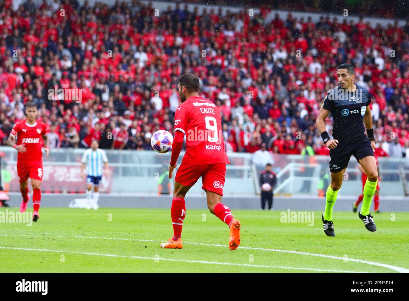 Lucas Albertengo of Independiente kicks the ball to score the first News  Photo - Getty Images