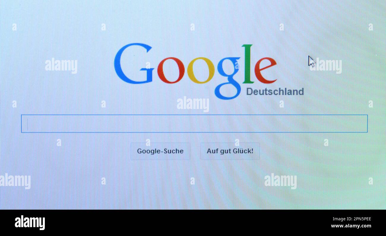 Google, homepage, screen, magnifying glass Stock Photo Alamy