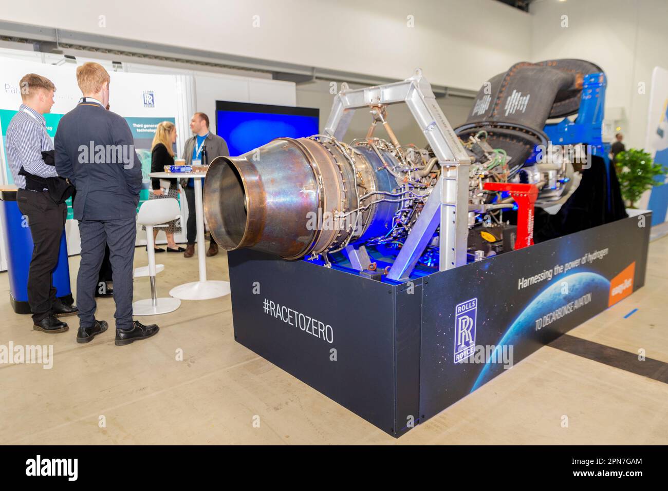 Rolls royce ae 2100 a hi-res stock photography and images - Alamy