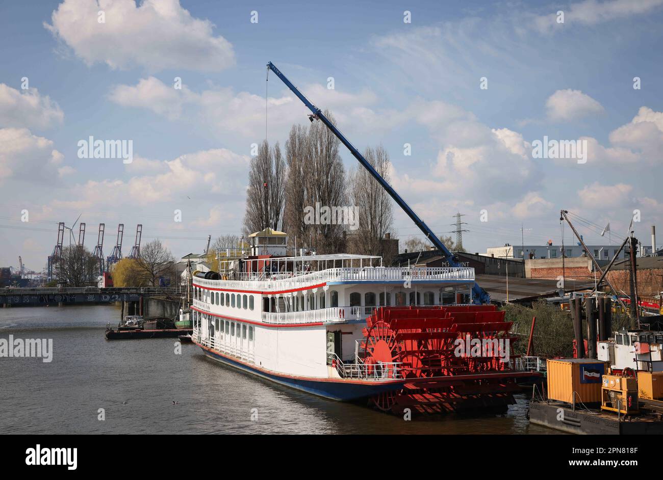 Hamburg, Germany. 17th Apr, 2023. The paddle steamer 'Queen' of the shipping company Kapitän Prüsse lies at the quay of the Flint shipyard. The Quatsch Comedy Club returns to Hamburg after three years. Comedians will again perform on the paddle steamer every Thursday, Friday and Saturday from May 13. Credit: Christian Charisius/dpa/Alamy Live News Stock Photo