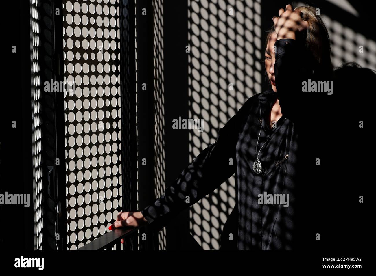 Depressed woman hi-res stock photography and images - Alamy