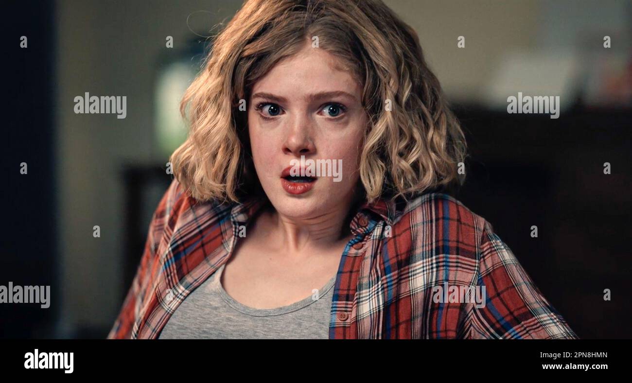 USA. Elena Kampouris in a scene from the (C)RLJE Filmsv movie : Children of  the Corn (2023). Plot: The film describes the events leading up to, and  including, the massacre of the