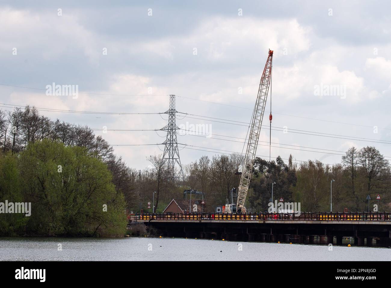 Harefield, UK. 17th April, 2023. A new concrete structure next to Harefield Lake. Work is continuing by HS2 for the High Speed Rail link from London to Birmingham. The Colne Valley Viaduct will be a 2.1 mile viaduct across a number of lakes. The controversial High Speed Rail project remains hugely over budget. Last month, Transport Secretary Mark Harper announced that the  Birmingham to Crewe leg of HS2 has been put on hold due to increasing costs. Credit: Maureen McLean/Alamy Live News Stock Photo