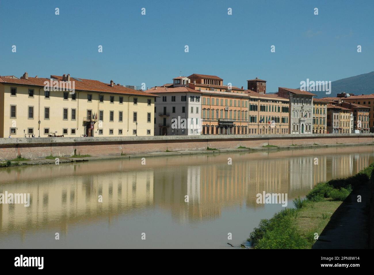 Fiume Arno nel centro di Pisa (Tuscany) Stock Photo