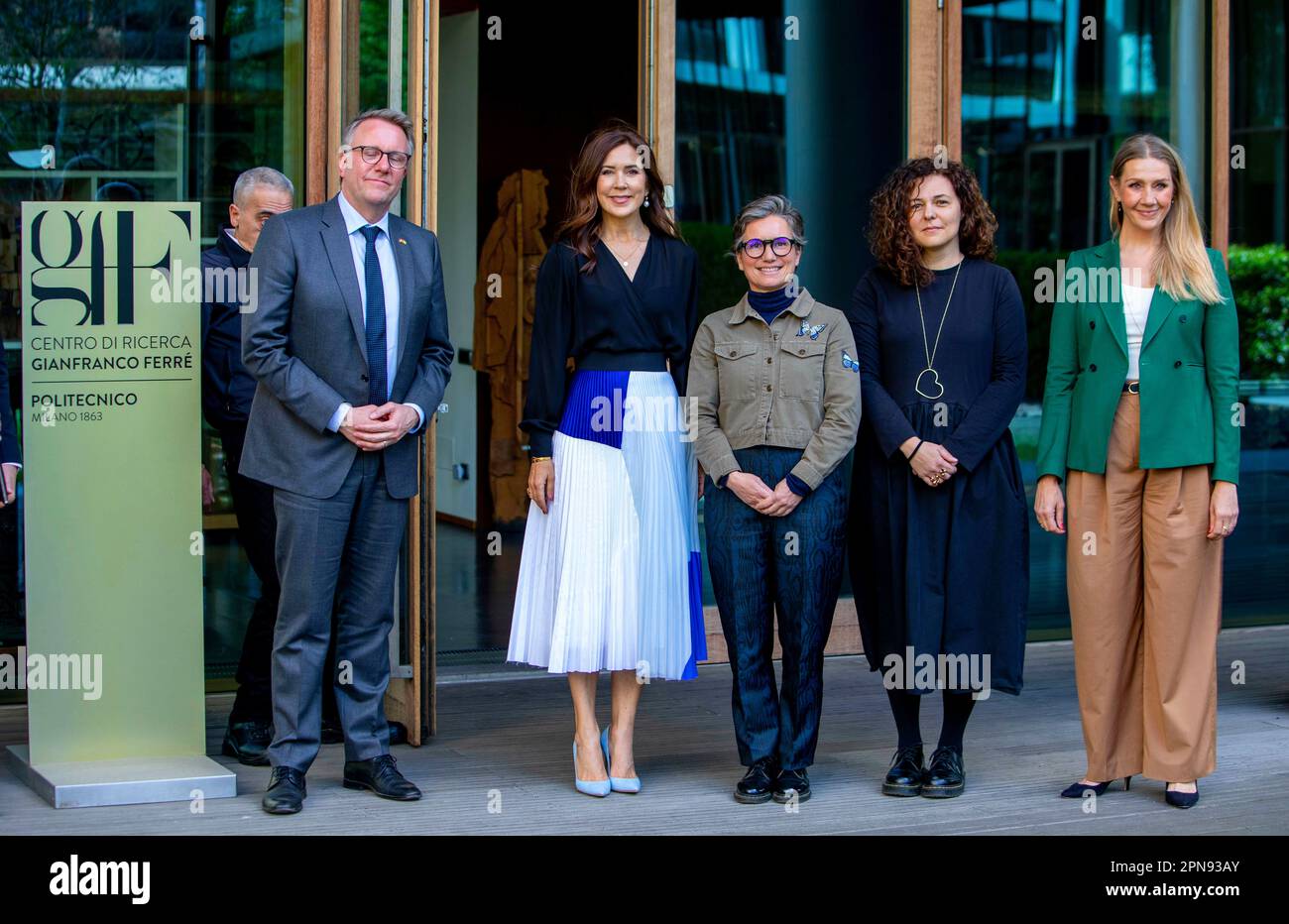 Milan, Italien. 17th Apr, 2023. Crown Princess Mary of Denmark at the Centro di Ricerca - Fondazione in Milan, on April 17, 2023, to attend a Roundtable on New European Bauhaus project DESIRE organised by the Royal Danish Embassy and Creative Denmark to raise awareness on the important role of creative industries in a Sustainable urban, during the Milan Design Week 2023 Credit: Albert Nieboer/Netherlands OUT/Point de Vue OUT/dpa/Alamy Live News Stock Photo