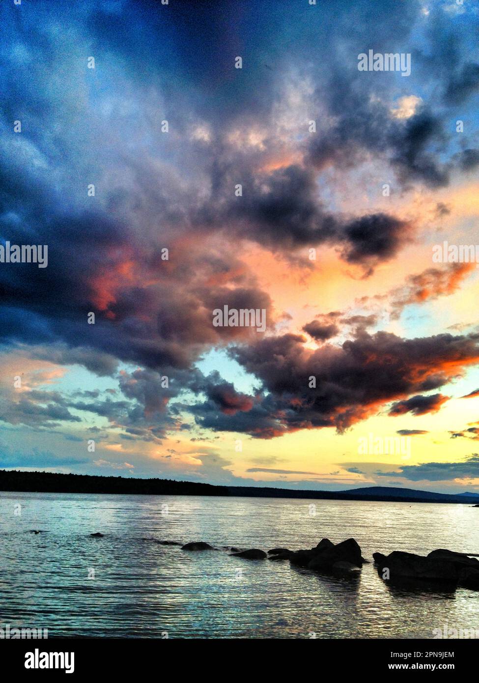 Colorful beauty of nature hi-res stock photography and images - Alamy