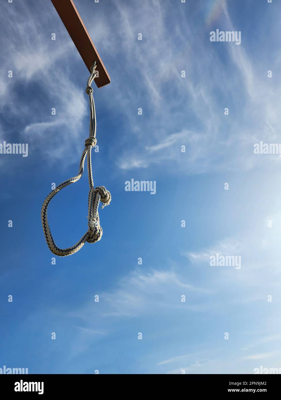 Gallows hanging rope Stock Photo - Alamy