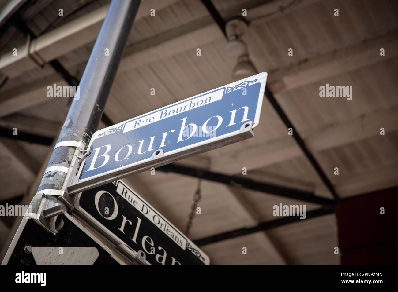 Street signs in New Orleans cross street Stock Photo Alamy