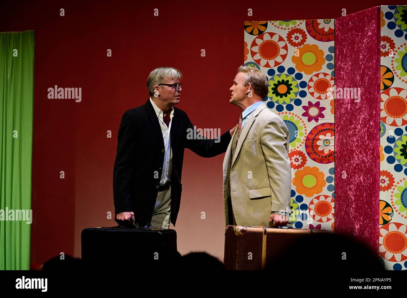 Carsten Linke und Dirk Neumann in dem Bühnenstück HERRICHT & PREIL IM