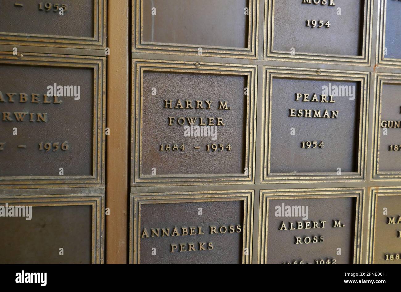 Los Angeles, California, USA 16th April 2023 Harry Fowler Grave in