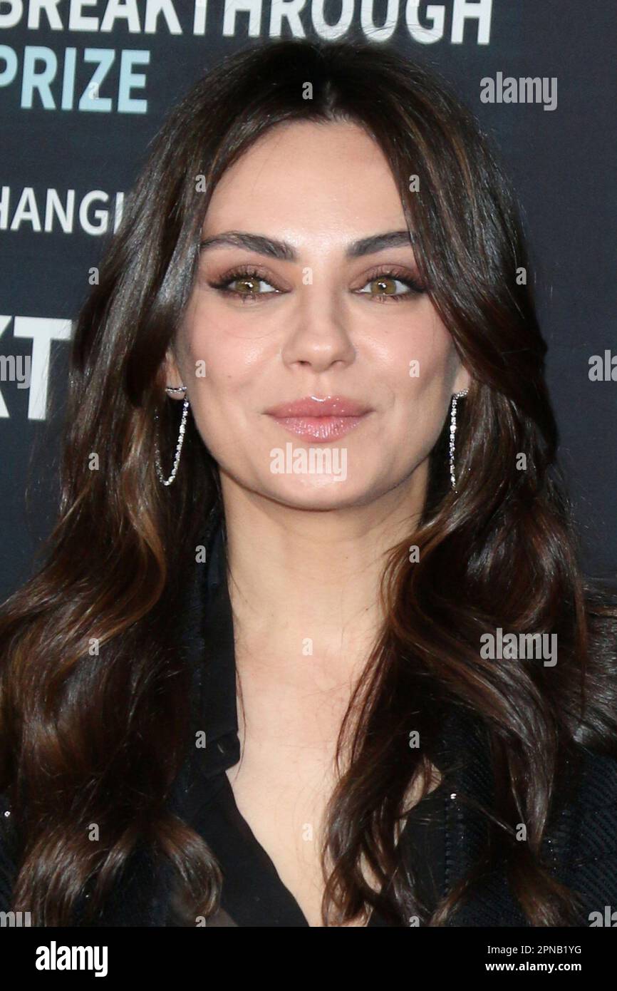Los Angeles, CA. 15th Apr, 2023. Mila Kunis, Ashton Kutcher at arrivals