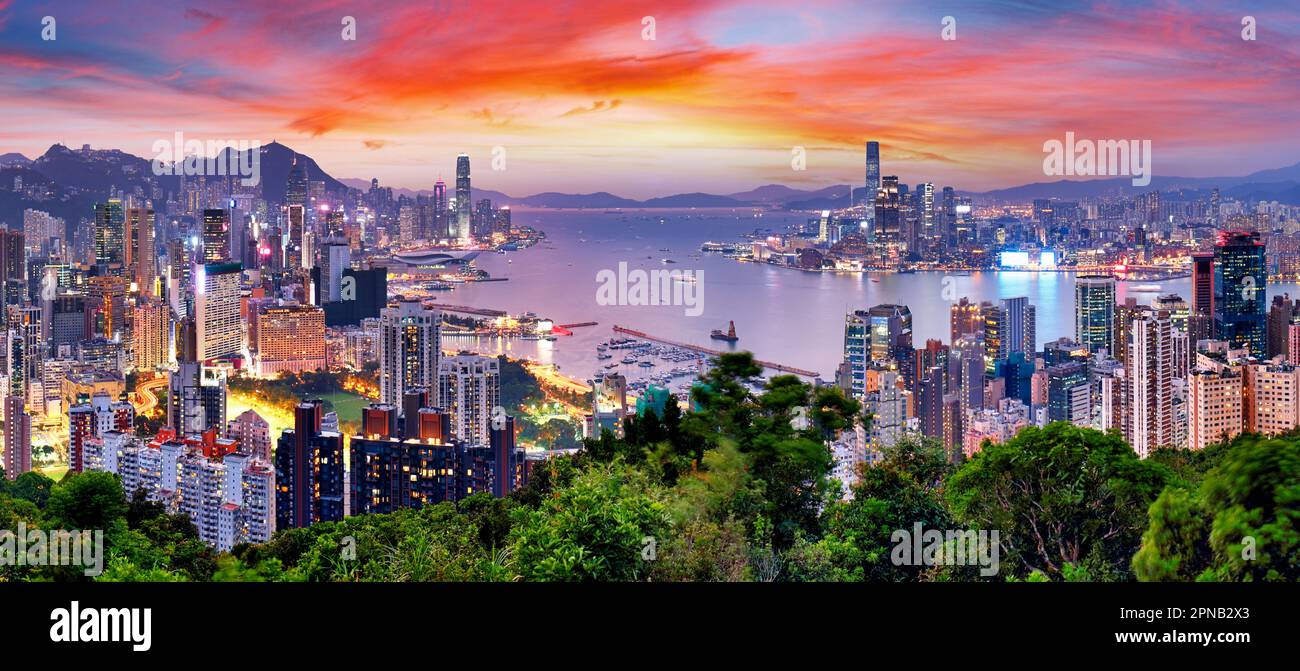 Hong Kong skyline at sunset from Braemar Hill Peak Stock Photo - Alamy