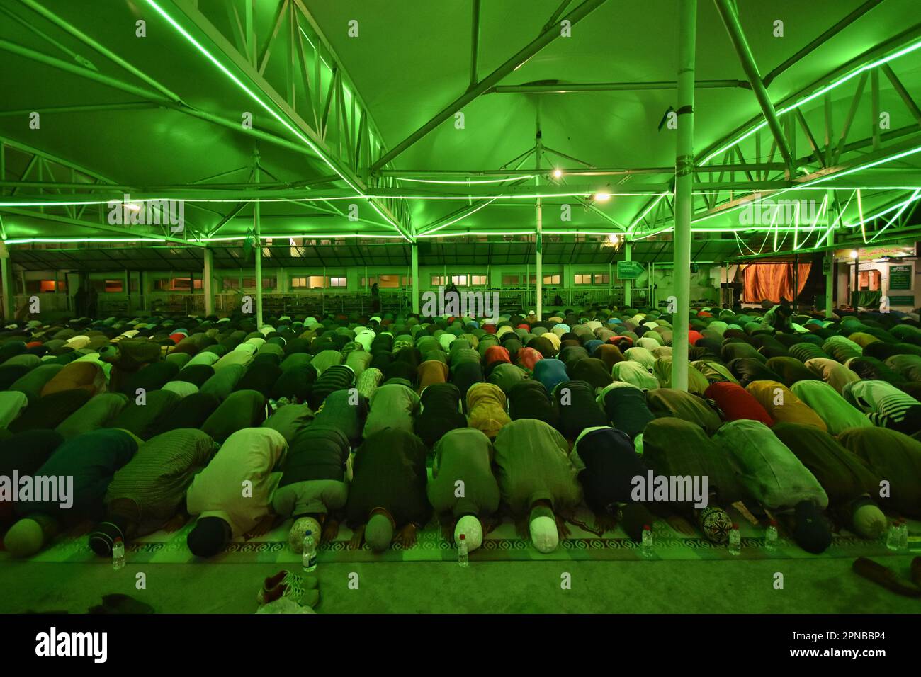 Hazratbal mosque shrine kashmir hires stock photography and images Alamy