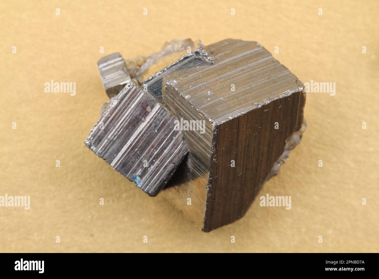 Pyrite cubes hi-res stock photography and images - Alamy