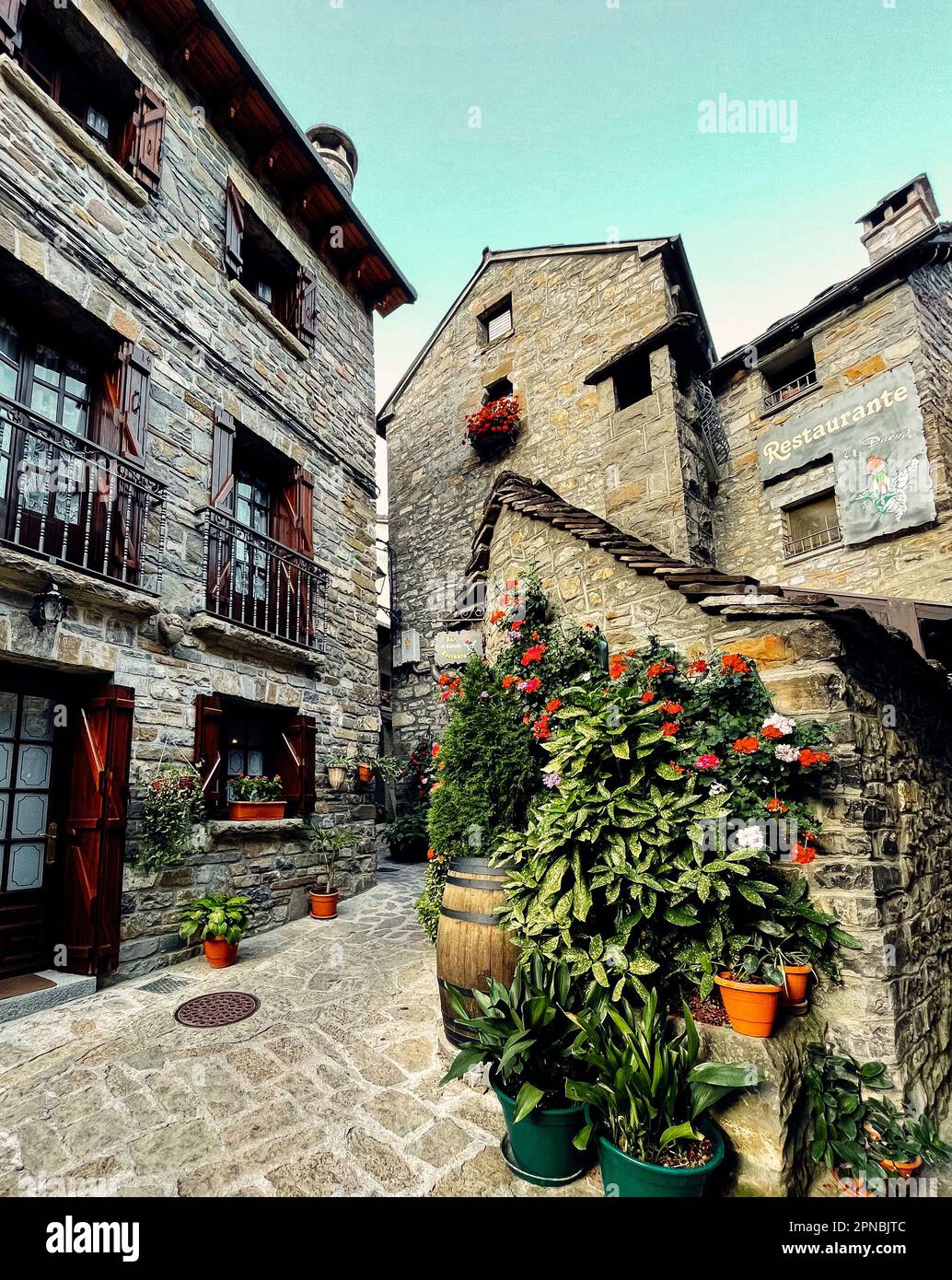 Spanish pyrenees during summer Stock Photo Alamy