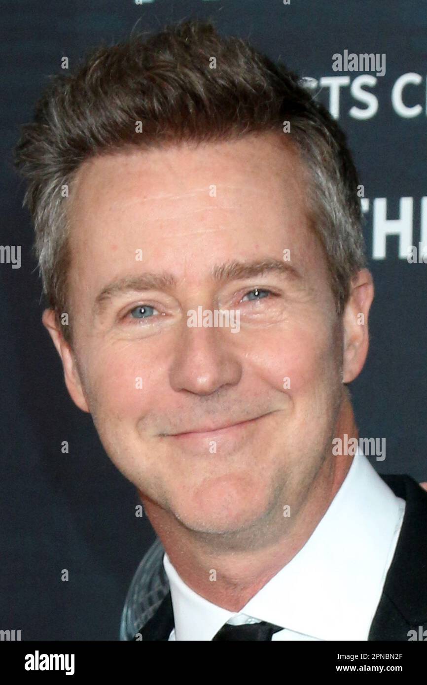 LOS ANGELES APR 15 Edward Norton at the 9th Breakthrough Prize