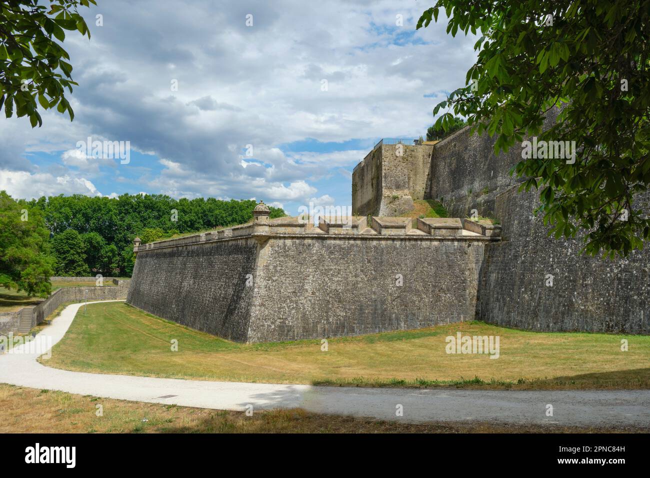 a view of Baluarte de Guadalupe bastion and Baluarte del Redin bastion in the background, in the city walls of Pamplona, Navarre, Spain Stock Photo