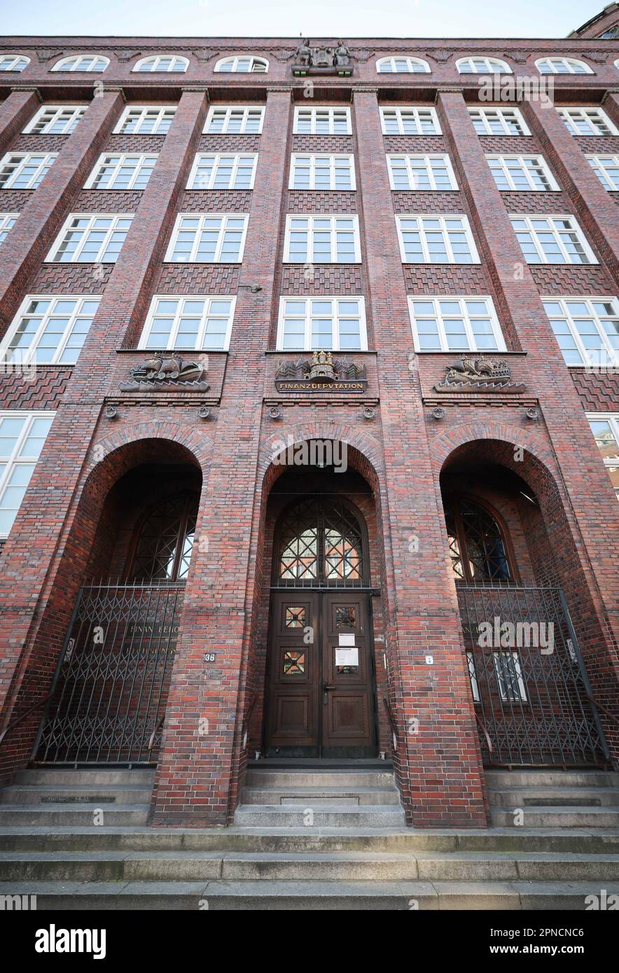 PRODUCTION 17 April 2023, Hamburg Exterior view of the Hamburg