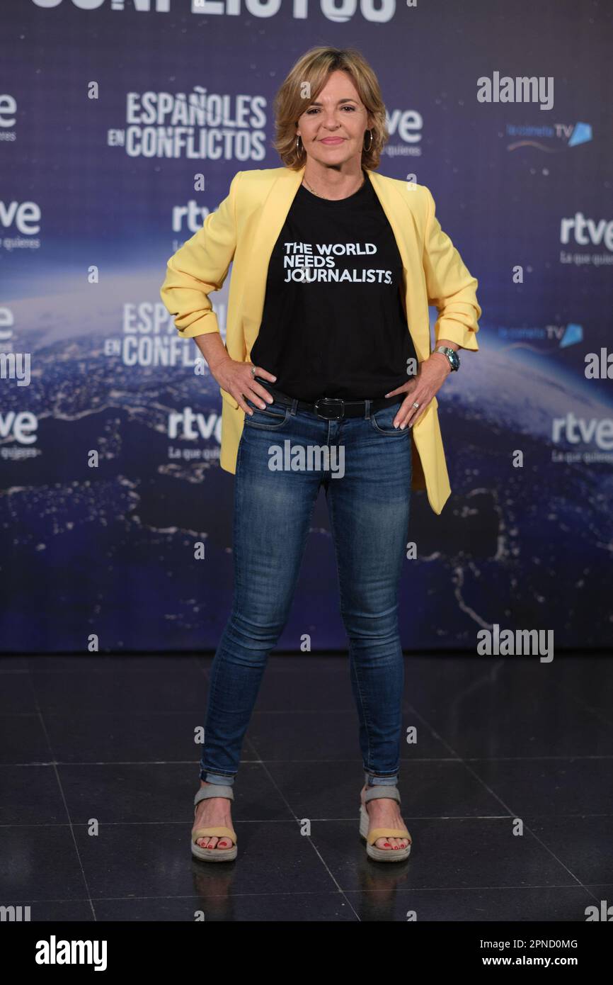 Madrid, Spain. 18th Apr, 2023. Journalist Almudena Ariza poses at the photocall during the presentation of the TV program 'Spaniards in conflict' in Madrid. (Photo by Atilano Garcia/SOPA Images/Sipa USA) Credit: Sipa USA/Alamy Live News Stock Photo