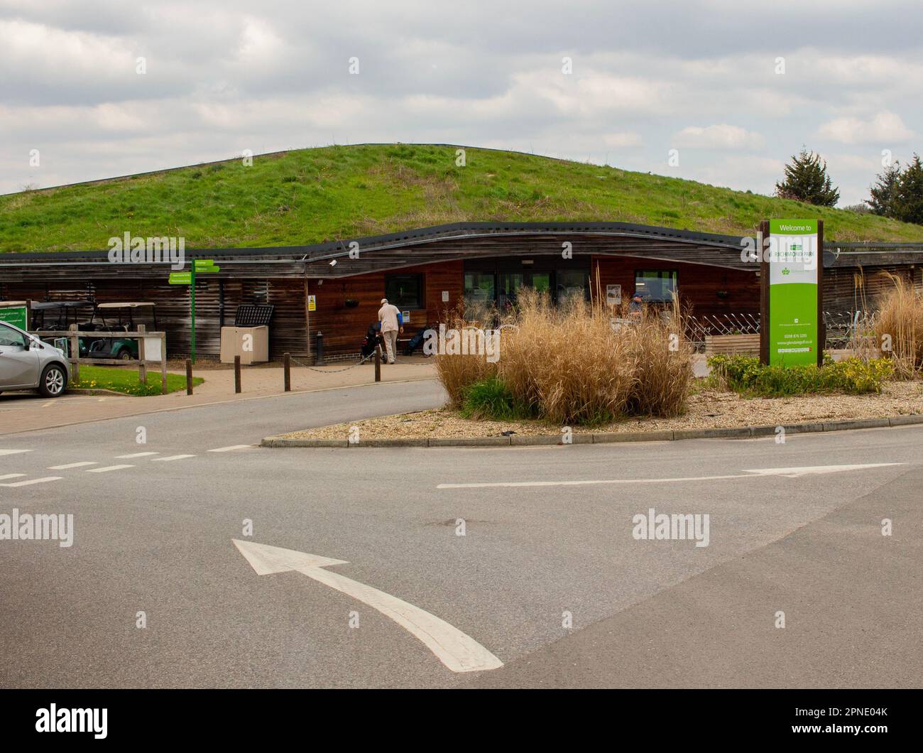 Richmond Park Golf Course, Richmond, Surrey, UK; golf buggies or carts