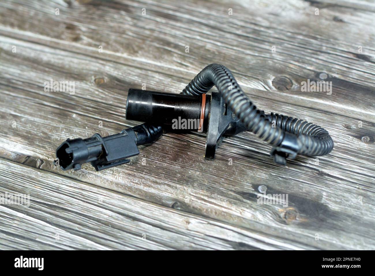 Crankshaft position sensor, A crank sensor (CKP), an electronic device