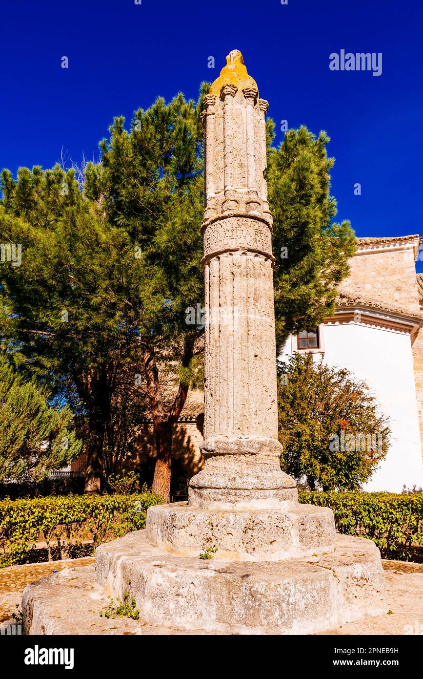 Court pillar netx to Hermita de la Purísima Concepción Hermitage of the Immaculate Conception