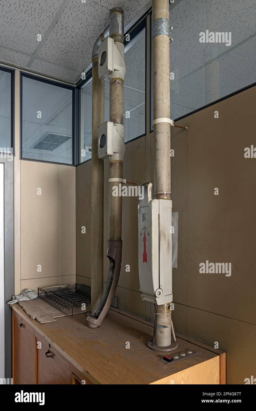 Pumpe der Absaugung verschmutzter Luft aus Machne Stockfotografie - Alamy