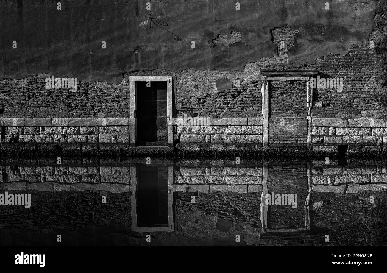 Architecture in photography Black and White Stock Photos & Images - Alamy