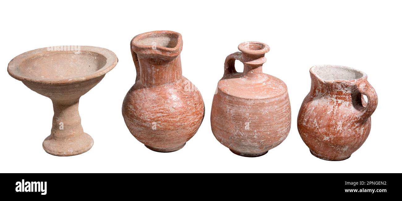 Terracotta vesseles Iron Age 8-10th century BCE from left to right Chalice, Jug, Decanter and Jug Stock Photo