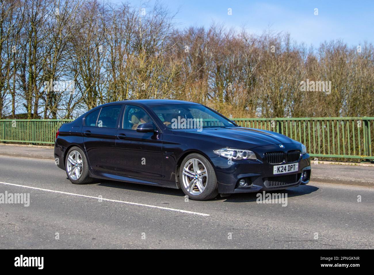 Step auto start stop hi-res stock photography and images - Alamy