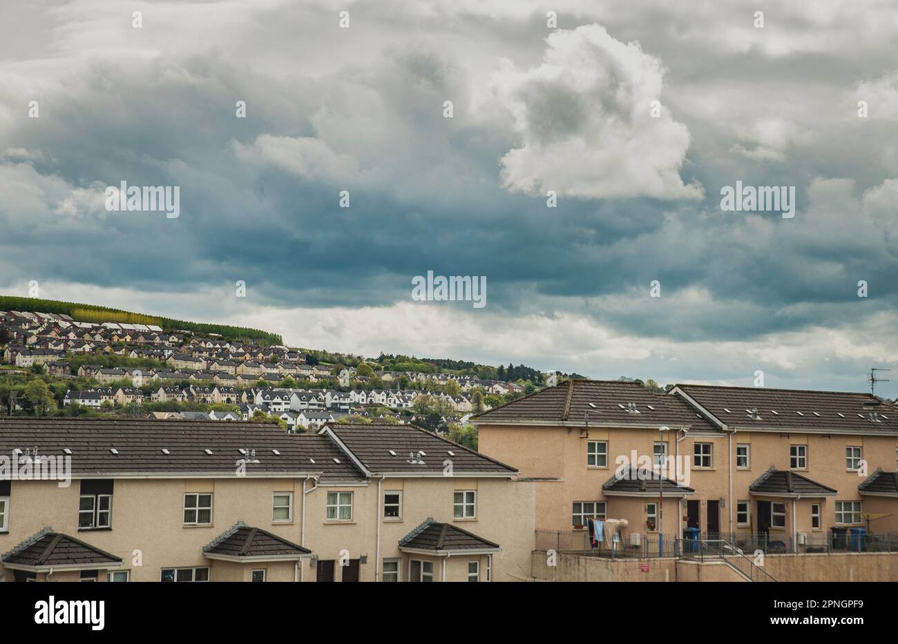 Residential complex in Derry, Northern Ireland with villas and detached