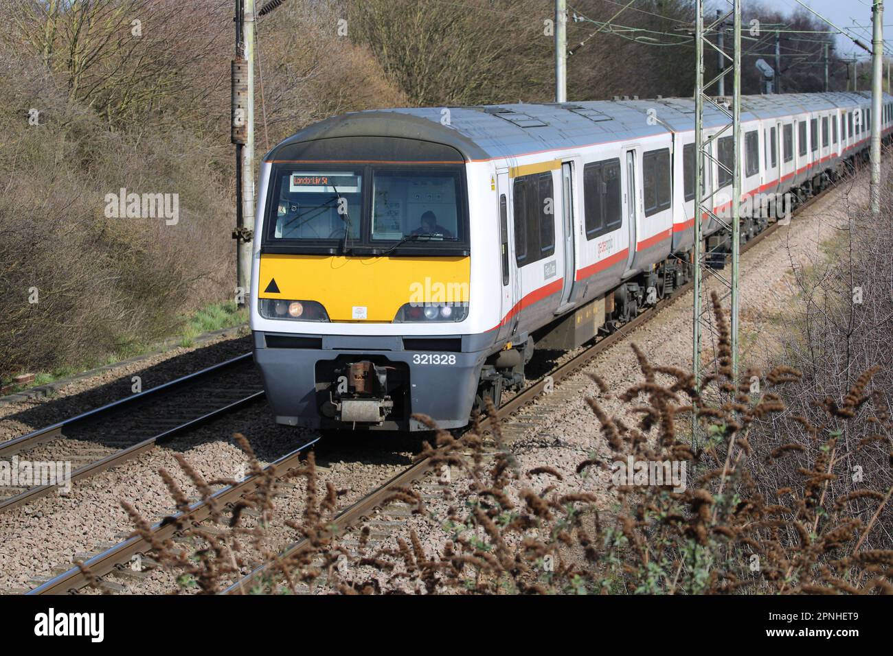 Greater anglia 321 class hi-res stock photography and images - Alamy