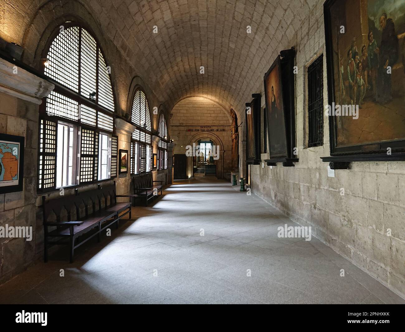 Traditional architecture flanking hi-res stock photography and images ...