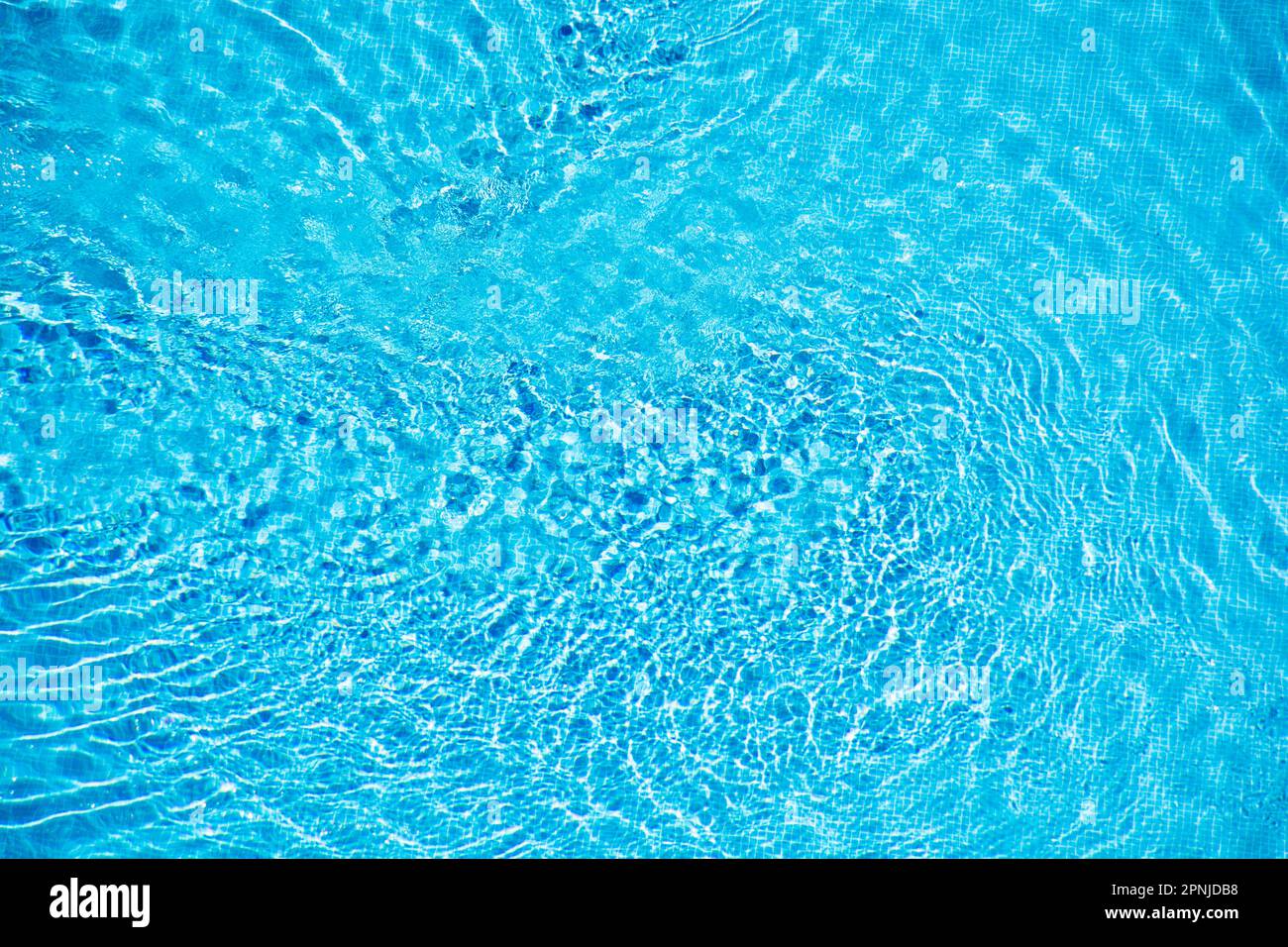 Agua de una piscina vista desde arriba, textura Stock Photo