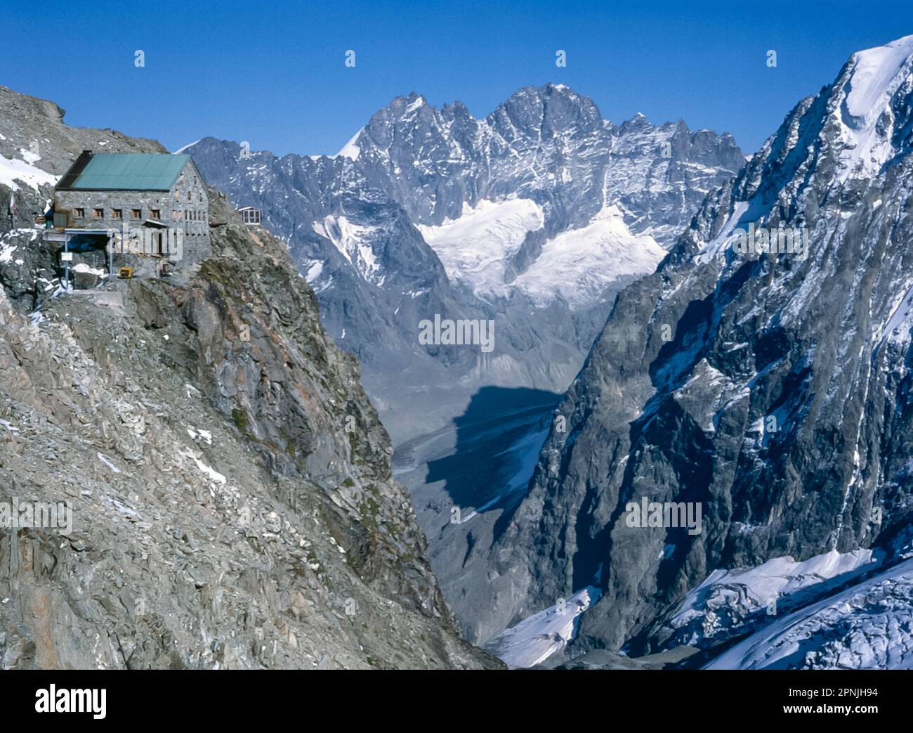 The Swiss Alpine Club hut Cabane Vignettes on the Chamonix to Zermatt Haute Route Stock Photo