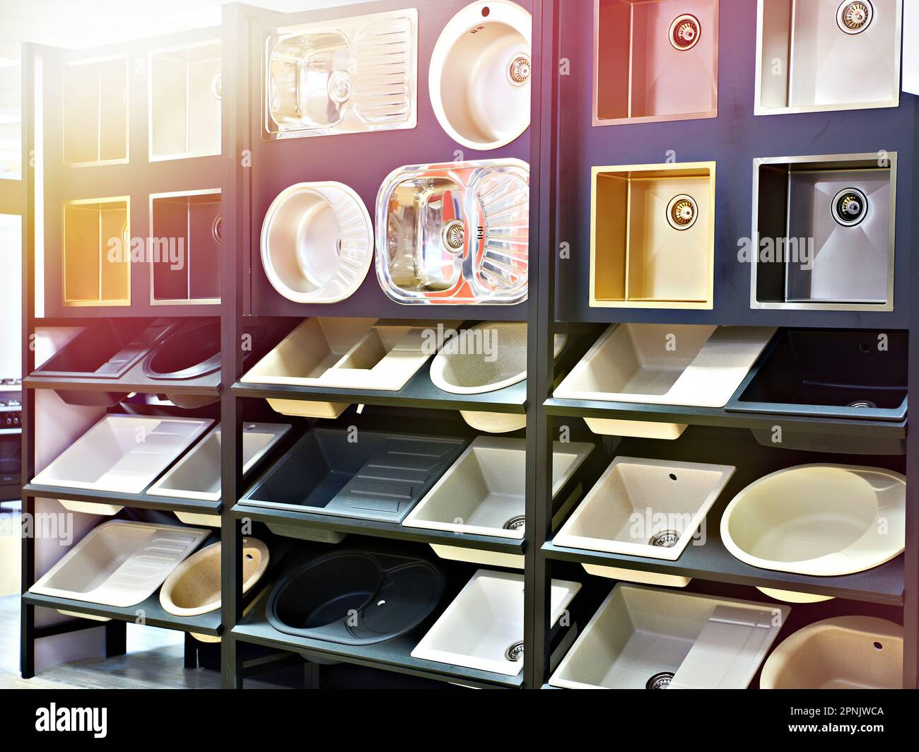 Exhibition of kitchen sinks in the store Stock Photo Alamy