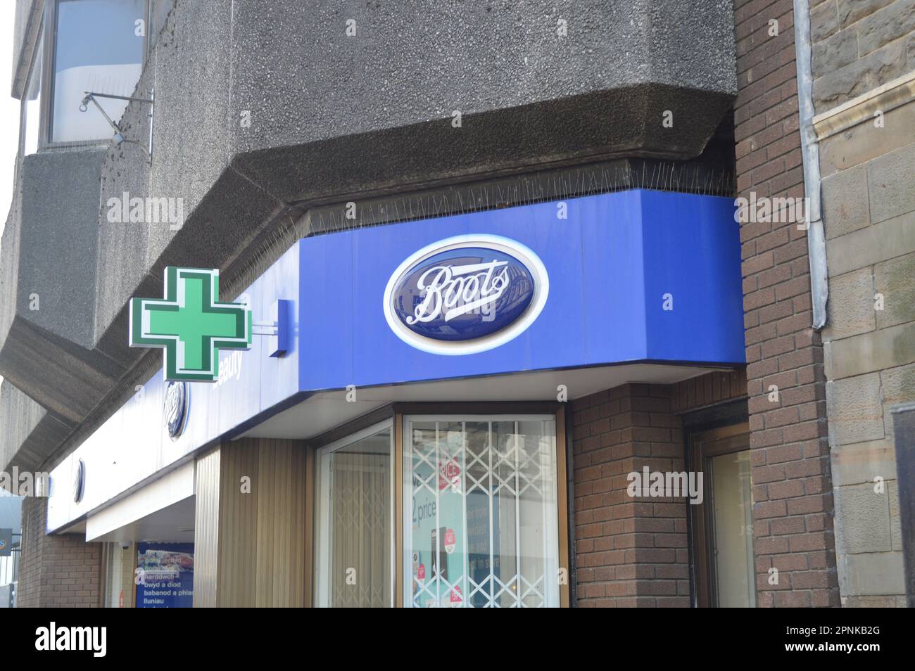 Boots the chemist signage hires stock photography and images Alamy