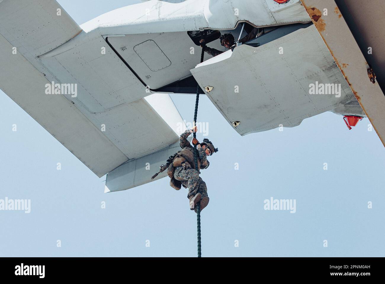 U.S. Marines and Sailors with the 26th Marine Expeditionary Unit (MEU ...